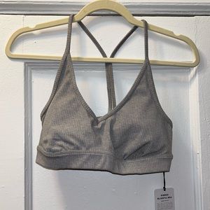 NWT Alo ribbed blissful sports bra